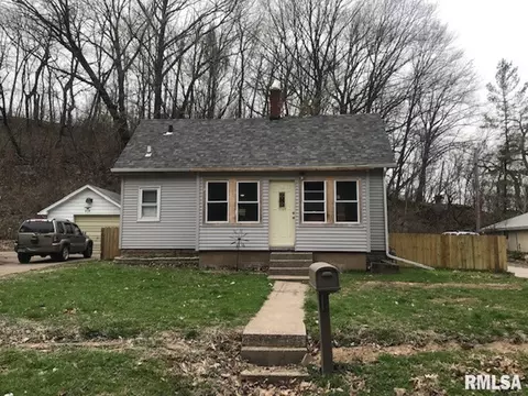 517 4th St, Moline, IL 61265 photo 15