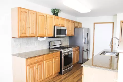 840 Sunset Dr, Kewanee, IL 61443 photo 6