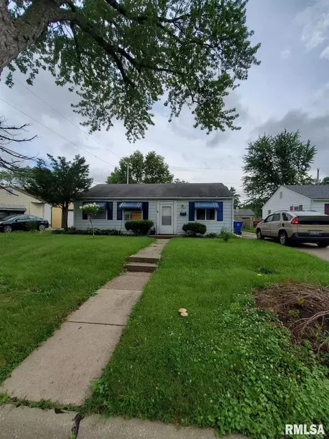 3722 14th Ave, Moline, IL 61265 photo 1