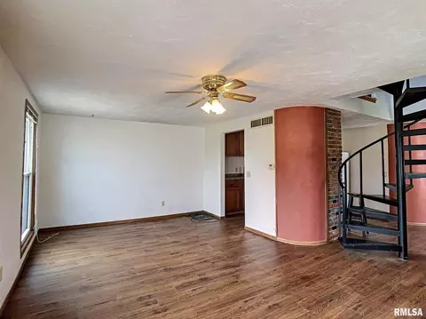 1649 20th Ave, Moline, IL 61265 photo 9