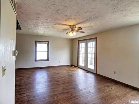 1649 20th Ave, Moline, IL 61265 photo 10