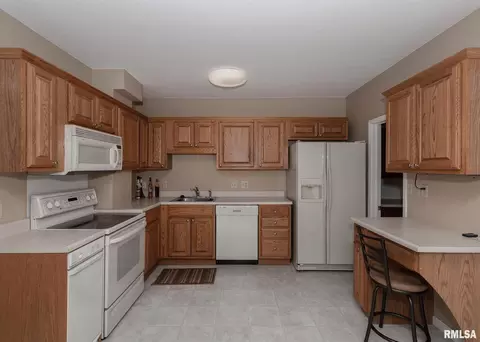 1640 33rd St, Moline, IL 61265 photo 15