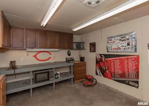 1640 33rd St, Moline, IL 61265 photo 31