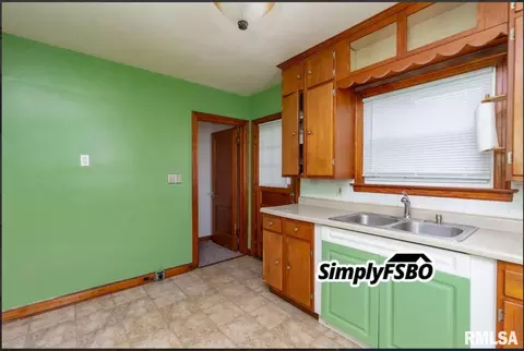 535 29th Ave, Moline, IL 61265 photo 6