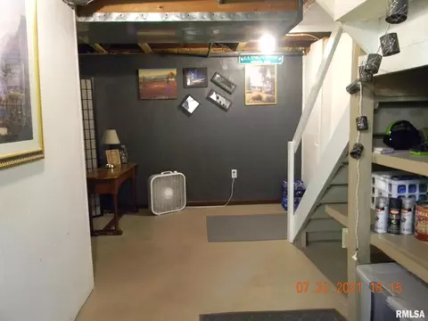 1164 25th St, Moline, IL 61265 photo 32