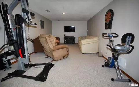 110 Hillside Dr, Park View, IA 52748 photo 30