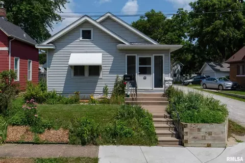 1815 15th Ave, Moline, IL 61265 photo 1