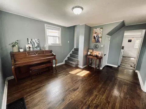 207 NE 3rd St, Aledo, IL 61231 photo 4