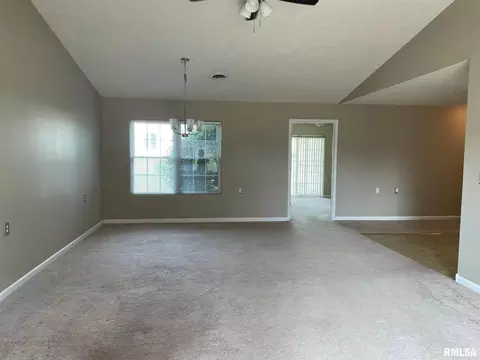 1502 Apache Dr, Marion, IL 62959 photo 23