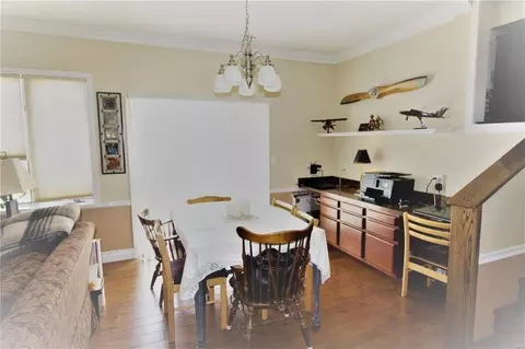 205 W Smith St, Herrin, IL 62948 photo 11