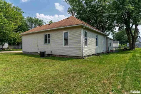 201 3rd Ave, Sherrard, IL 61281 photo 14