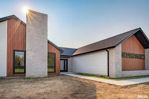 1908 Dew Drop Dr, Marion, IL 62959 photo 3