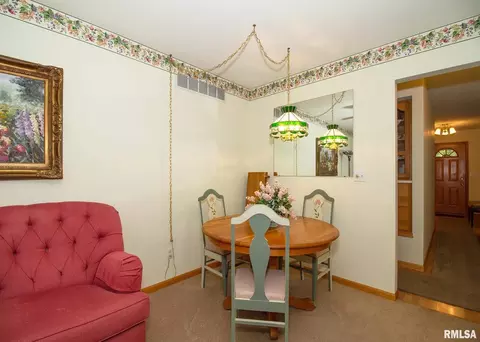 5110 6th Ave, Moline, IL 61265 photo 9