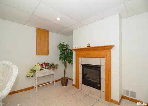 5110 6th Ave, Moline, IL 61265 photo 26
