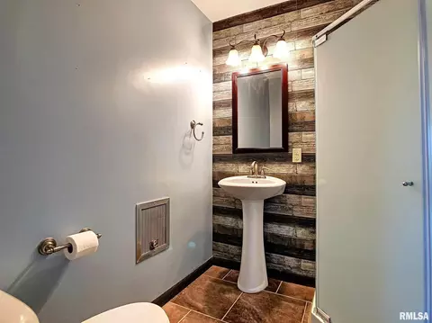 3 Skona Lk, Alpha, IL 61413 photo 5
