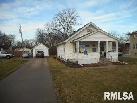 1018 10th St, Silvis, IL 61282 photo 3