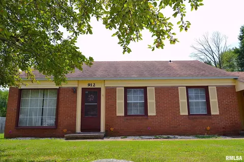 912 E Stotlar, Herrin, IL 62948 photo 7