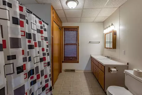 2475 State Highway 17, Viola, IL 61486 photo 10