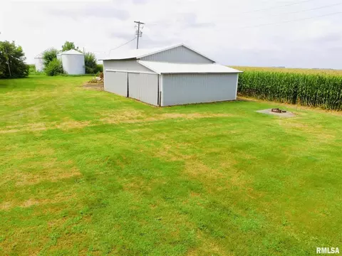 1717 15th Ave, Aledo, IL 61231 photo 4