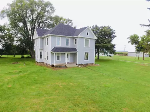 1717 15th Ave, Aledo, IL 61231 photo 2