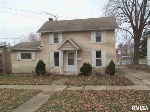 207 Johnson St, Morrison, IL 61270 photo 1