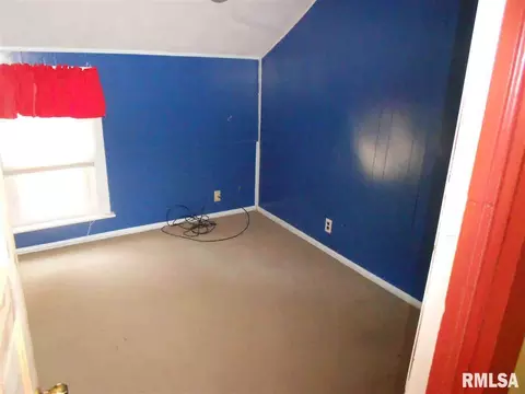 207 Johnson St, Morrison, IL 61270 photo 13