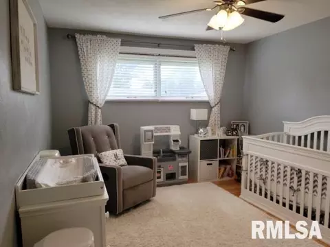 1827 37th St, Moline, IL 61265 photo 24