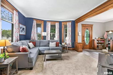 1410 9th St, Moline, IL 61265 photo 7