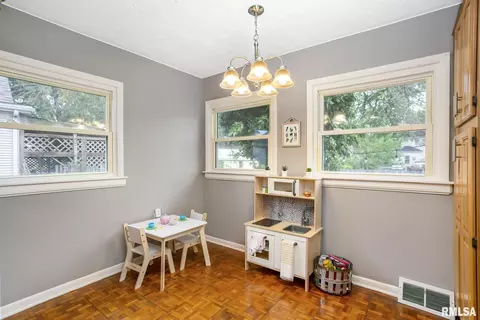 1410 9th St, Moline, IL 61265 photo 14