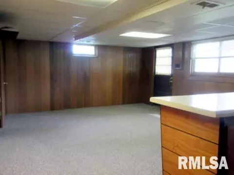 509 16th St, Silvis, IL 61282 photo 21