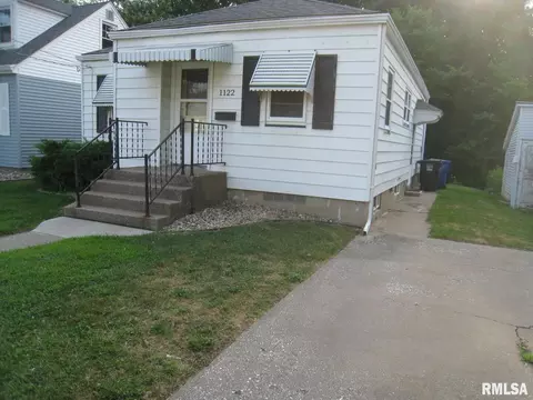 1122 26th St, Moline, IL 61265 photo 2