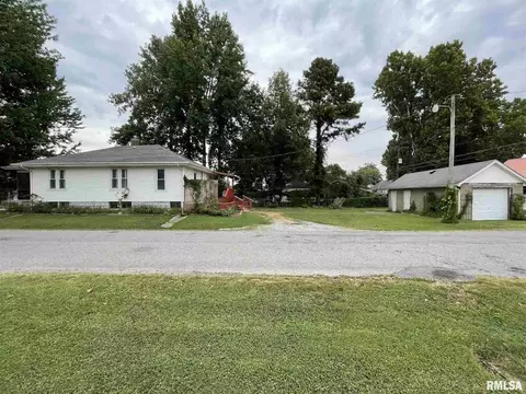 620 S 17th St, Herrin, IL 62948 photo 7