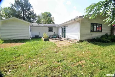 1202 8th Street Ct, Hampton, IL 61256 photo 3