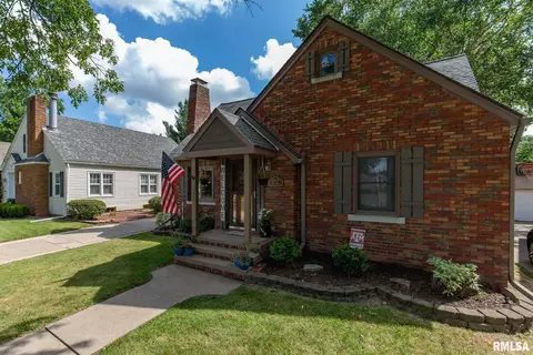 2512 30th St, Moline, IL 61265 photo 35