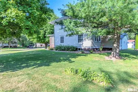 300 E Center St, Cambridge, IL 61238 photo 4