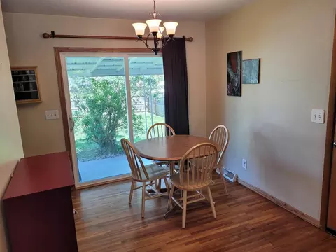 305 5th St, Hampton, IL 61256 photo 6