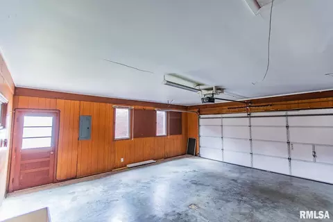 504 E Clark Trl, Herrin, IL 62948 photo 38