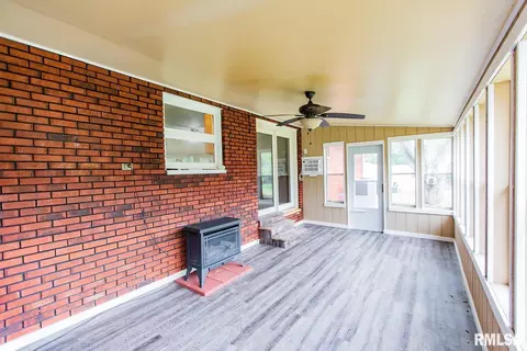 504 E Clark Trl, Herrin, IL 62948 photo 19
