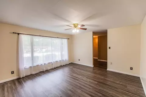 504 E Clark Trl, Herrin, IL 62948 photo 8