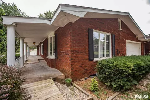 504 E Clark Trl, Herrin, IL 62948 photo 49