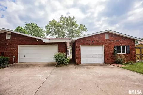 504 E Clark Trl, Herrin, IL 62948 photo 40