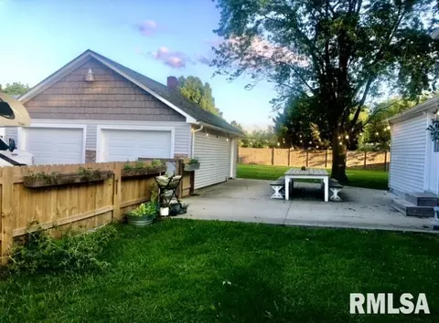 13790 Ewing Rd, Whittington, IL 62897 photo 6