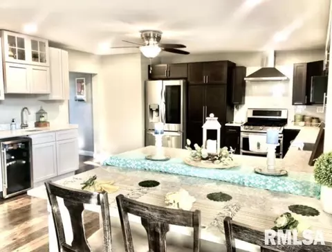 13790 Ewing Rd, Whittington, IL 62897 photo 9