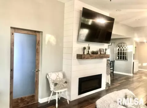 13790 Ewing Rd, Whittington, IL 62897 photo 10