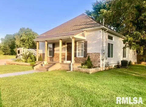 13790 Ewing Rd, Whittington, IL 62897 photo 1