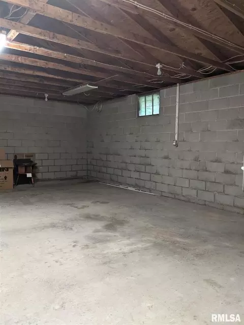 9318 Summers Rd, Benton, IL 62812 photo 15
