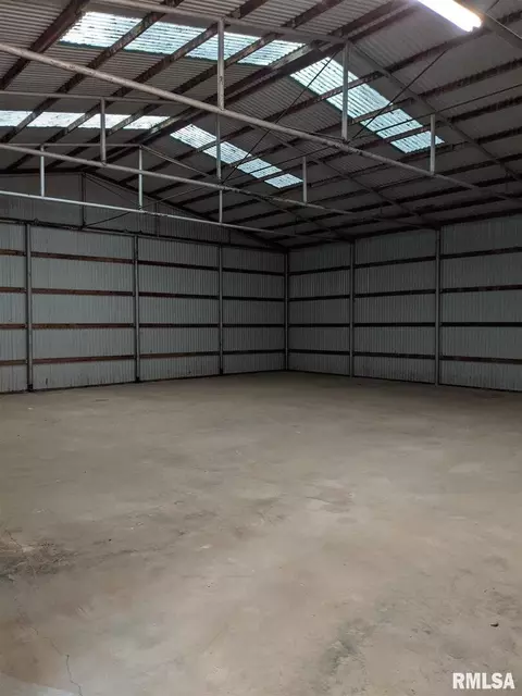 9318 Summers Rd, Benton, IL 62812 photo 9