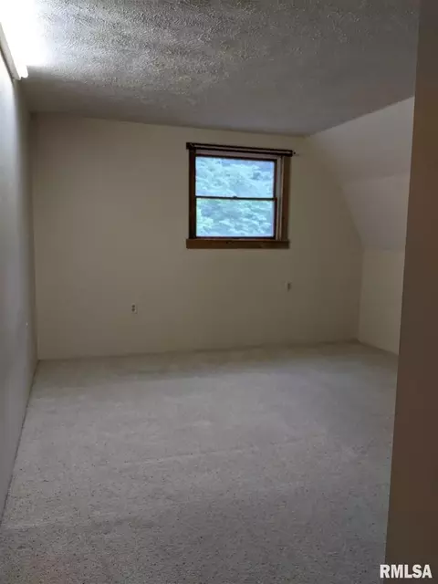 9318 Summers Rd, Benton, IL 62812 photo 11