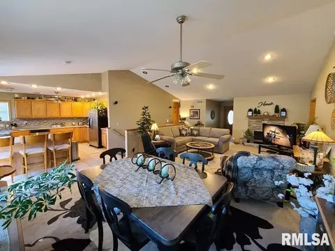 609 16th Pl, Fulton, IL 61252 photo 5