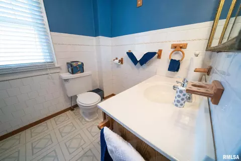 3211 7th St, Moline, IL 61265 photo 29
